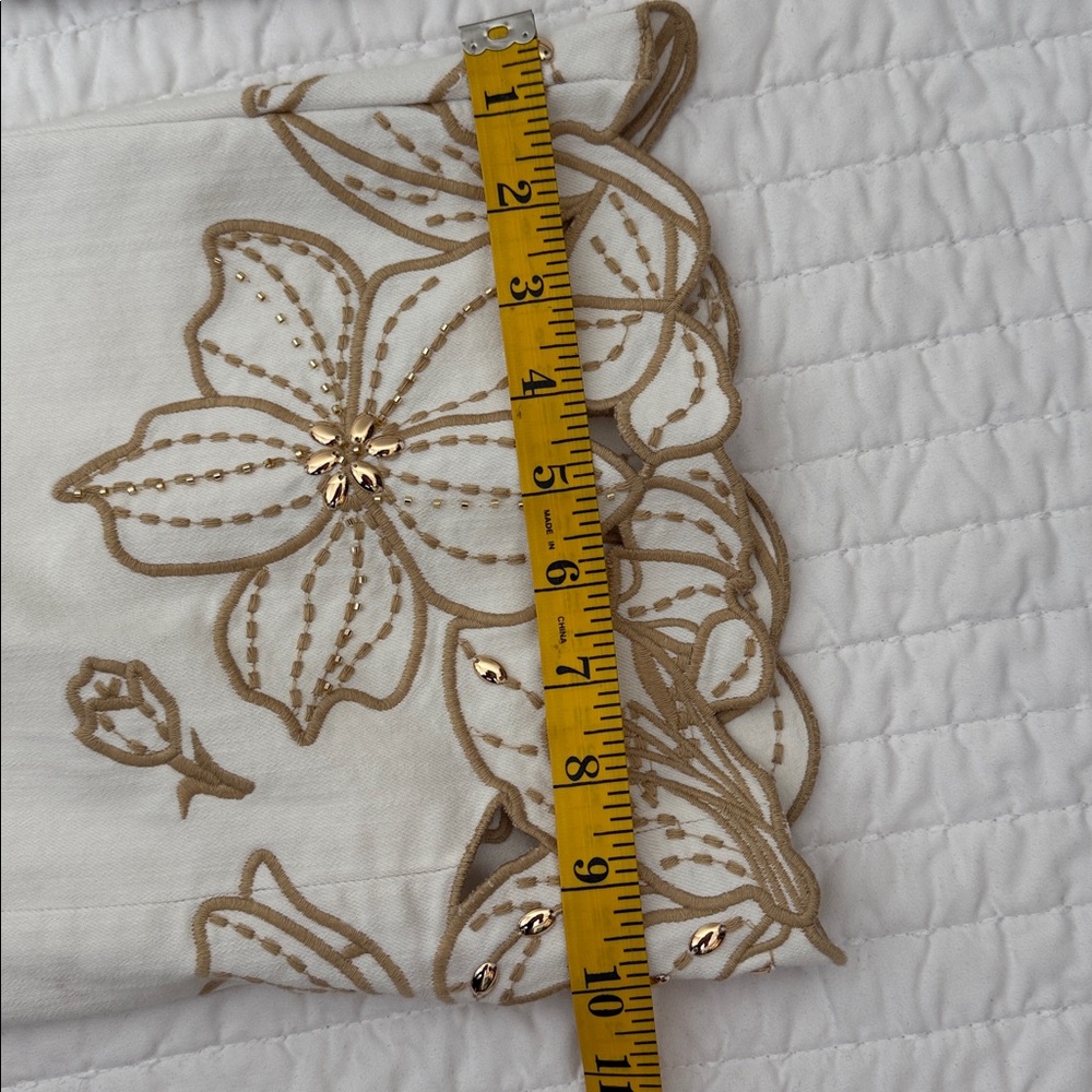 Chicos White Pull On Wide Leg Crops with Gold Jeweled Embroidery at Pants Hem. 4 - Picture 14 of 14